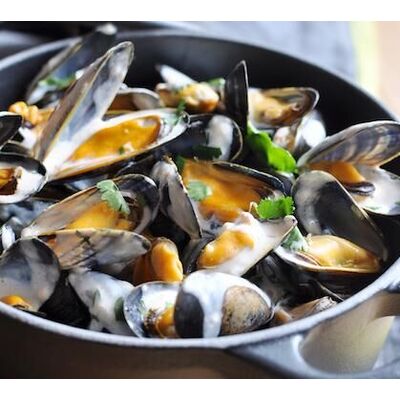 Moules sauce cr&egrave;me avec frites - Le Commerce - LE CROTOY